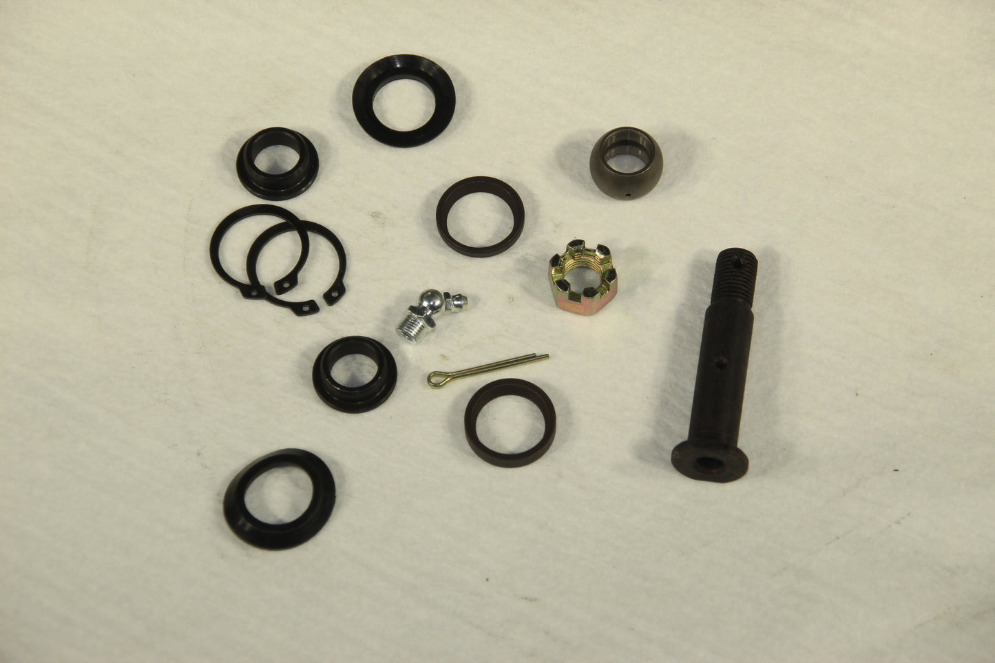 Mounting kit for steering cylinder on the outside