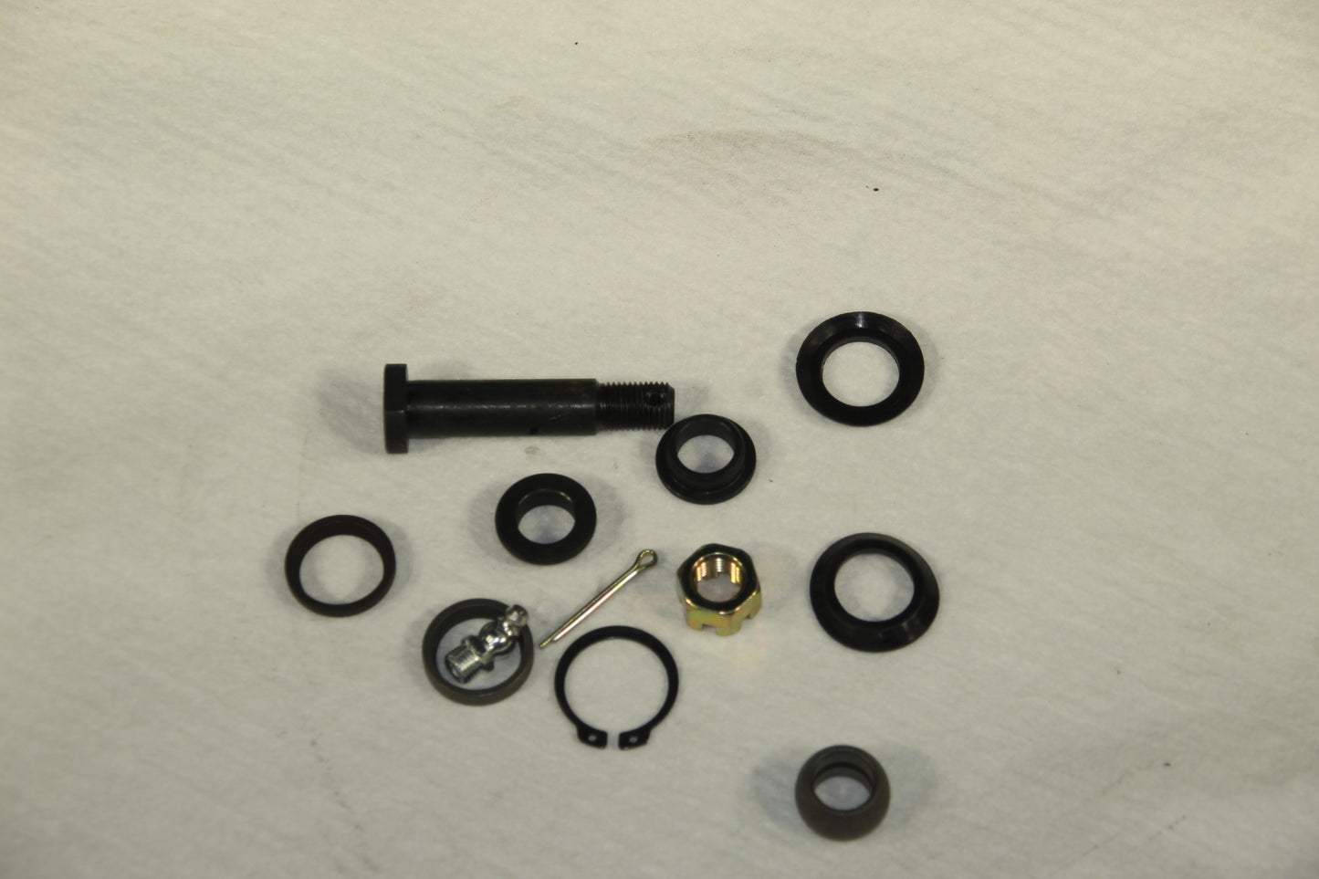 Mounting kit for steering cylinder on the inside