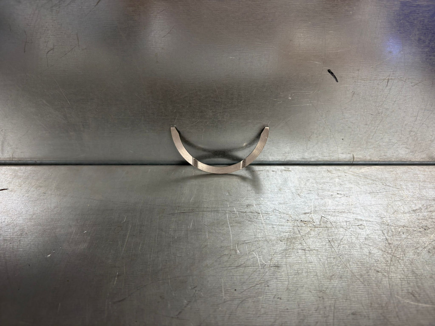 CRANKSHAFT TRUST PLATE