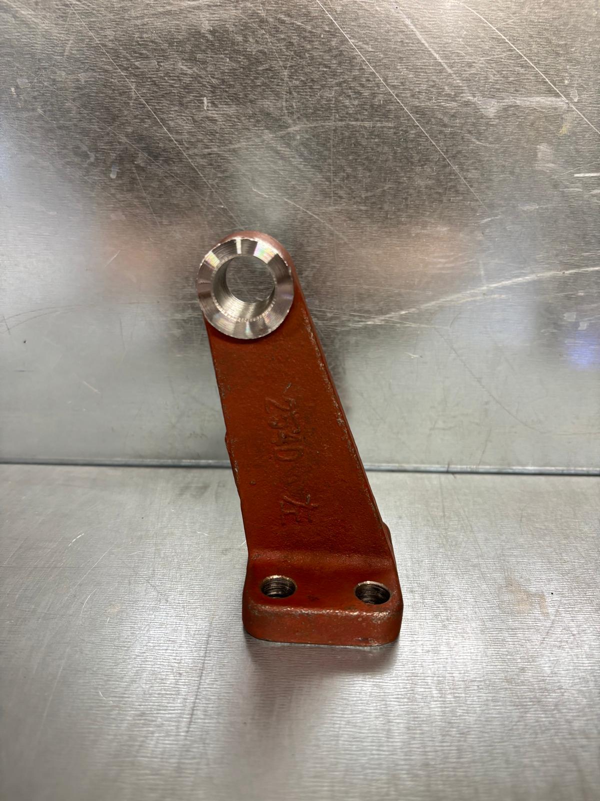 LEFT STEERING TRAPEZIOD ARM 304