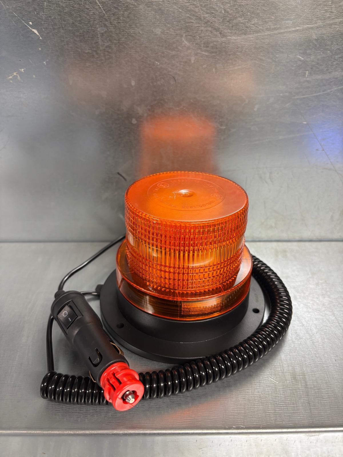 BEACON LIGHT MAGNET
